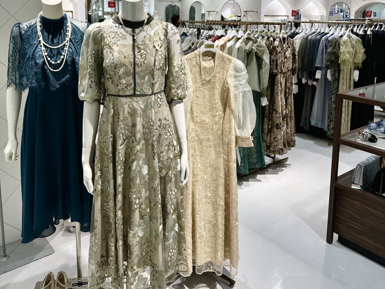 dress store